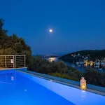 Ktima Aniforeli Luxury Villas *