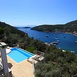 Ktima Aniforeli Luxury Villas