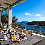 Ktima Aniforeli Luxury Villas