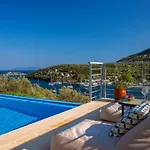 Villa Ktima Aniforeli Luxury *