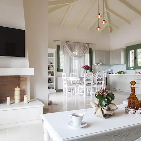 Vila Ktima Aniforeli Luxury